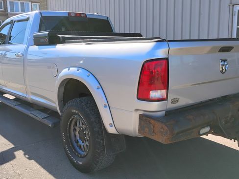 Used 2011 RAM 2500 Laramie w/ Cold Weather Group AWD/4WD image 8