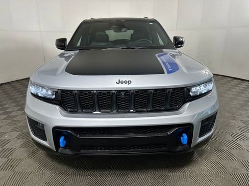 Used 2022 Jeep Grand Cherokee Trailhawk image 8