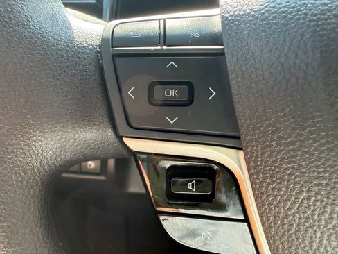 Used 2026 Toyota Camry LE FWD image 18