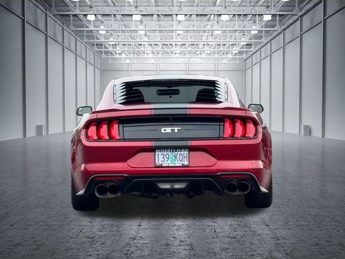 Used 2018 Ford Mustang GT RWD image 12