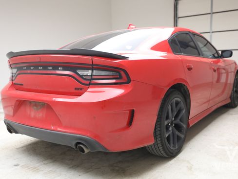 Used 2019 Dodge Charger GT w/ Blacktop Package RWD image 4