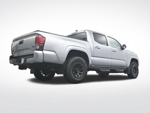 Used 2022 Toyota Tacoma SR AWD/4WD image 40