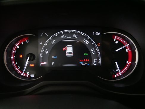 Used 2020 Toyota RAV4 TRD Off-Road image 21