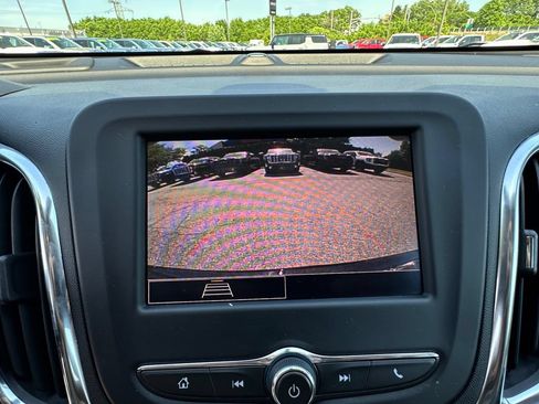 Certified 2022 Chevrolet Equinox LT AWD/4WD image 30