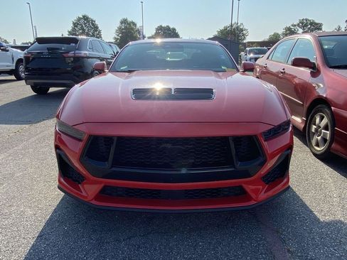 Used 2025 Ford Mustang GT RWD image 2