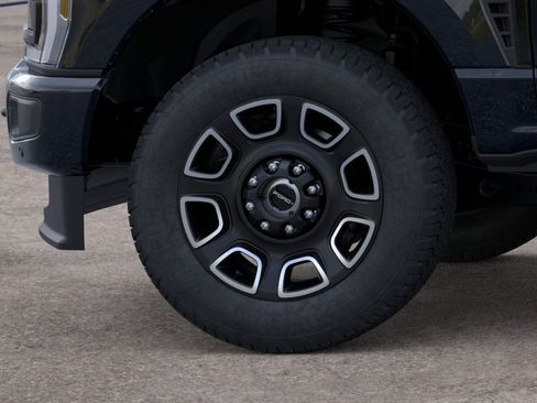 New 2025 Ford F350 Platinum w/ FX4 Off-Road Package AWD/4WD image 19