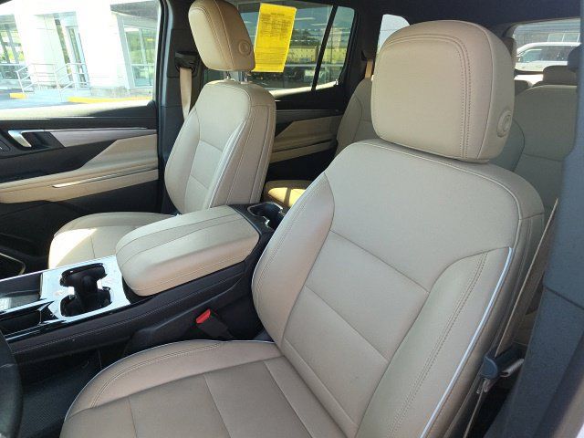 Used 2026 Buick Enclave Preferred AWD/4WD image 10