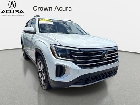 Used 2024 Volkswagen Atlas SE FWD image 7