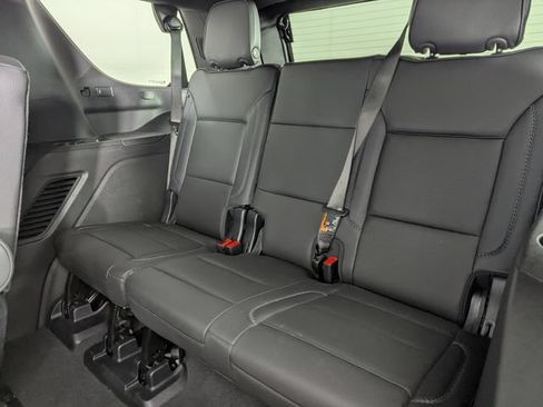 Used 2025 GMC Yukon Denali w/ Denali Reserve Package AWD/4WD image 23