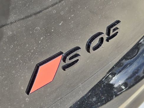 New 2025 Audi SQ5 Prestige image 12