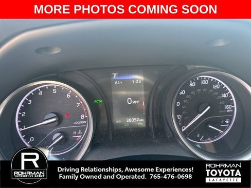 Used 2023 Toyota Camry SE w/ Cold Weather Package image 10
