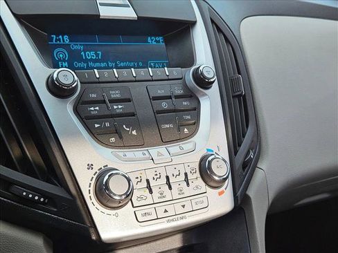 Used 2015 Chevrolet Equinox LS image 8