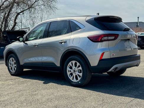 Certified 2023 Ford Escape Active image 5