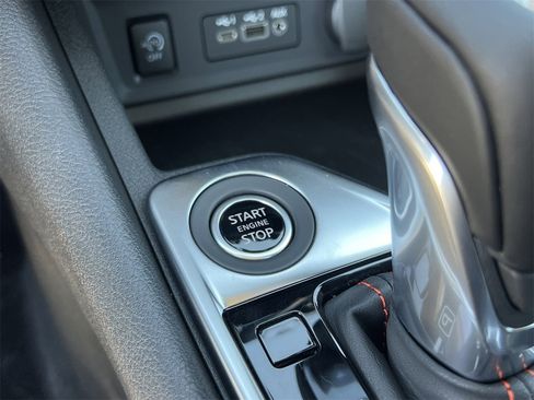 New 2025 Nissan Sentra SR image 14