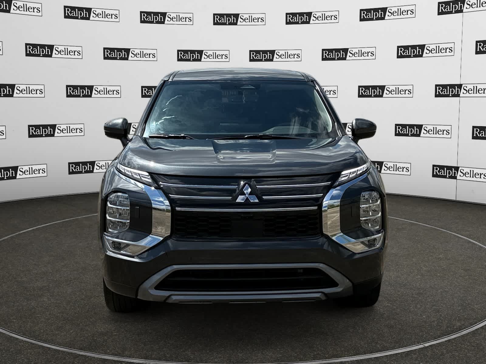 Used 2025 Mitsubishi Outlander SE AWD/4WD image 8