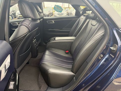 Used 2017 Toyota Mirai FWD image 10