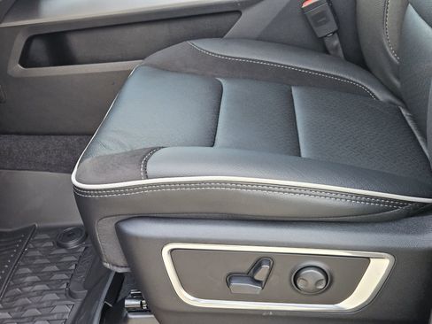 New 2026 RAM 1500 Laramie w/ Night Edition image 25