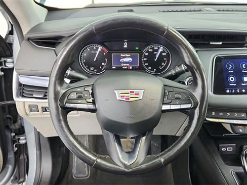 Certified 2023 Cadillac XT4 Luxury w/ Cold Weather Package image 14