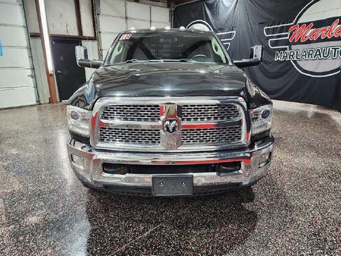 Used 2018 RAM 3500 Laramie AWD/4WD image 2