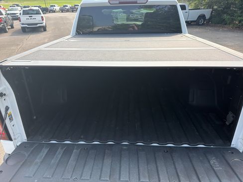 Used 2021 GMC Sierra 1500 AT4 AWD/4WD image 29