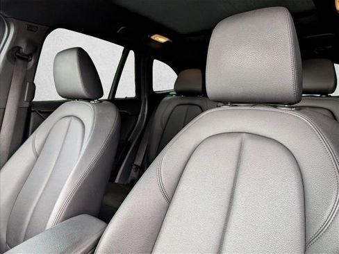 Used 2019 BMW X1 sDrive28i w/ Convenience Package FWD image 18