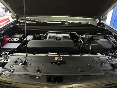 Used 2024 Chevrolet Colorado LT w/ LT Convenience Package II image 29