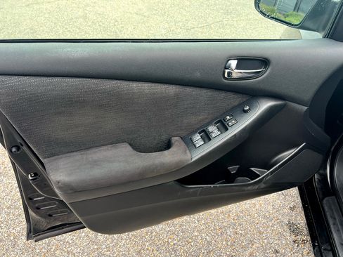 Used 2012 Nissan Altima 2.5 S w/ Value Pkg image 37