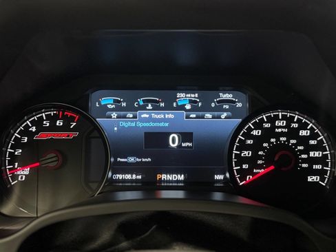Used 2019 Ford F150 Lariat w/ Equipment Group 502A Luxury AWD/4WD image 35
