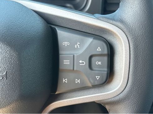 New 2025 Ford Bronco Badlands image 34