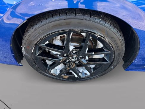 Used 2024 Honda Civic Sport image 9