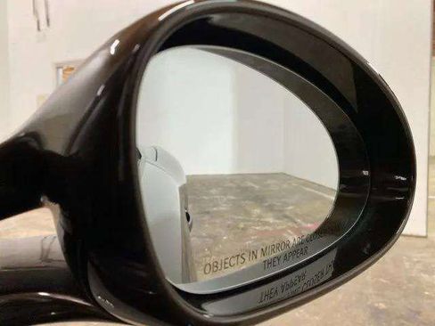 Used 2010 Porsche Boxster image 82