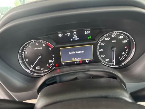 Used 2025 Cadillac CT4 Luxury RWD image 6
