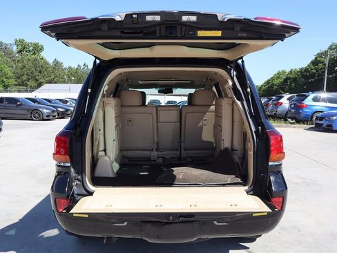 Used 2009 Lexus LX 570 4WD image 35