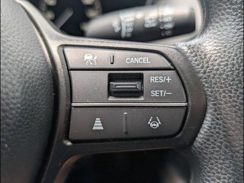Certified 2024 Honda HR-V LX image 13