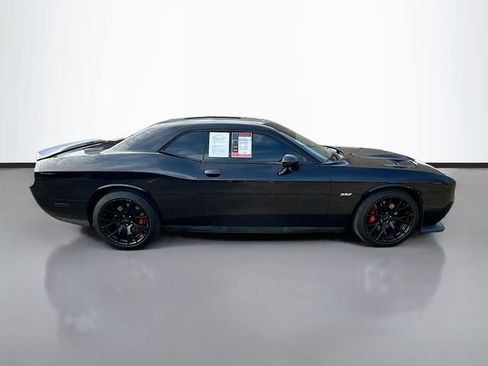 Used 2011 Dodge Challenger SRT8 image 5