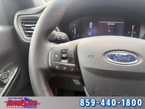 Used 2025 Ford Escape ST-Line AWD/4WD image 26