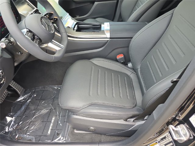 New 2026 Mercedes-Benz GLC 300 4MATIC image 22
