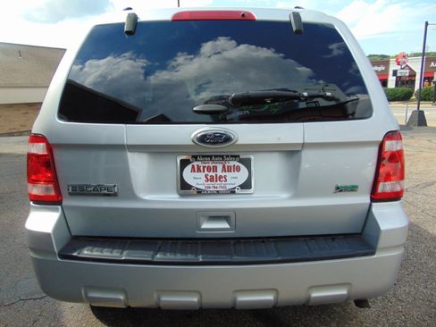 Used 2011 Ford Escape XLT AWD/4WD image 30