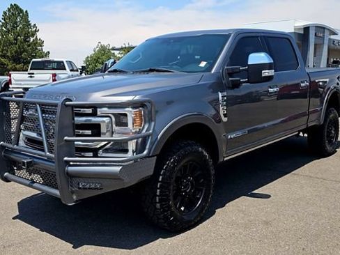 Used 2022 Ford F250 4x4 Crew Cab Super Duty image 5