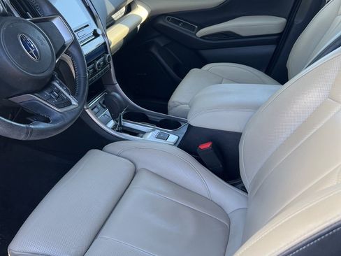 Certified 2022 Subaru Ascent Limited w/ Technology Package image 6