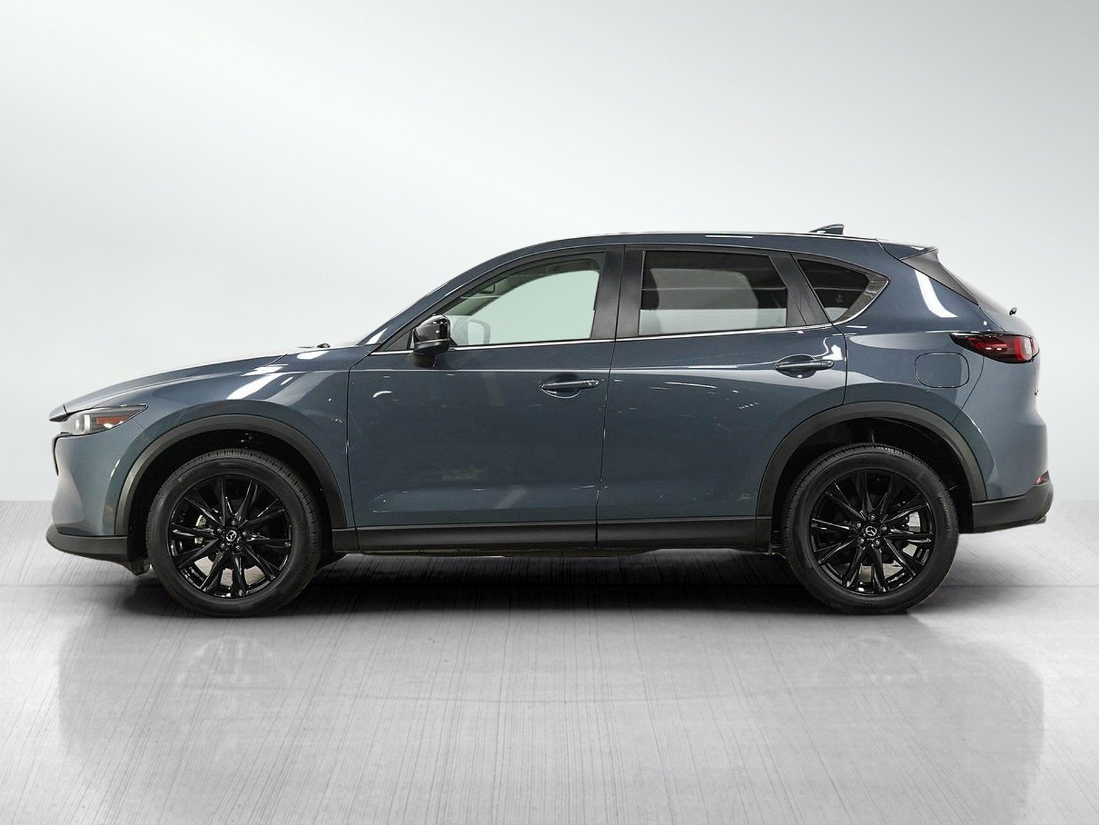 Used 2022 MAZDA CX-5 Carbon Edition AWD/4WD image 2