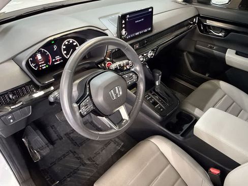 Used 2025 Honda CR-V EX-L image 13
