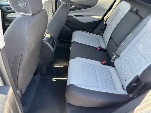 Used 2023 Chevrolet Equinox LT image 13