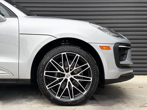 Certified 2026 Porsche Macan S AWD/4WD image 11