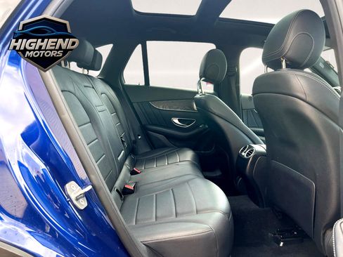 Used 2018 Mercedes-Benz GLC 300 4MATIC w/ AMG Line image 25