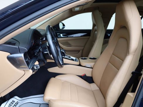 Used 2019 Porsche Panamera 4 AWD/4WD image 16