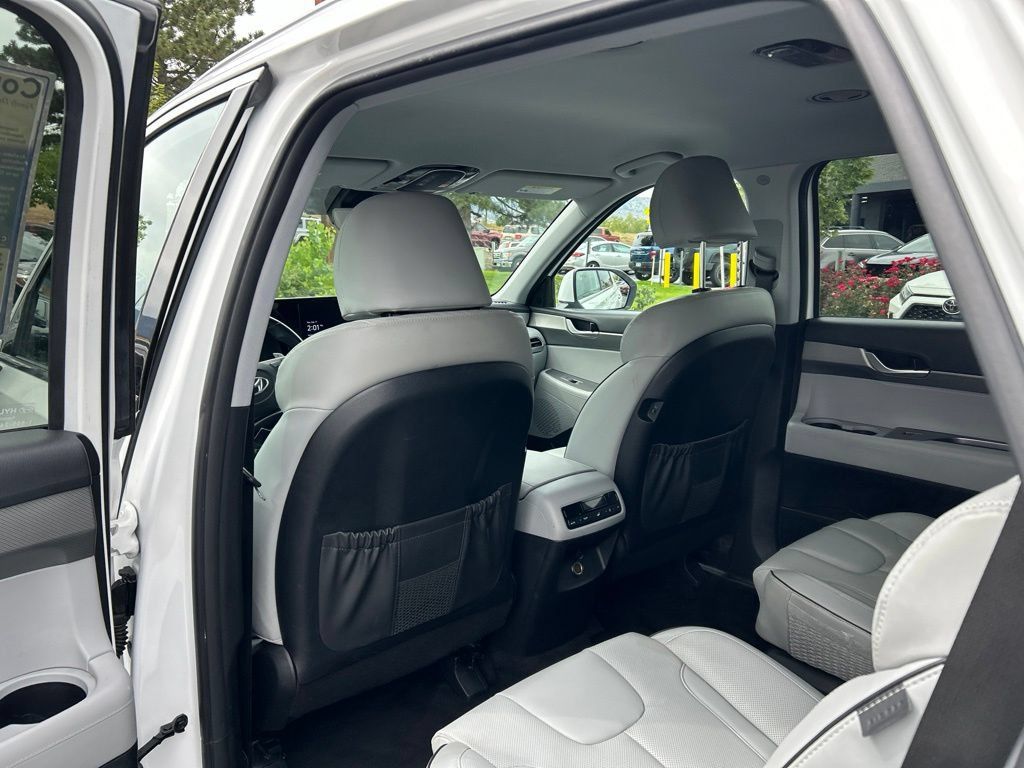 Used 2024 Hyundai Palisade SEL AWD/4WD image 21