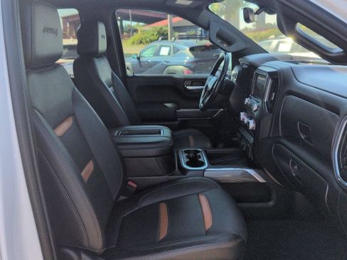 Used 2020 GMC Sierra 1500 AT4 w/ AT4 Premium Package AWD/4WD image 31
