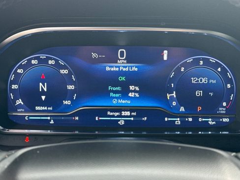 Used 2024 Chevrolet Suburban Premier image 38