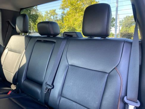 Used 2025 Ford F250 Lariat w/ Black Appearance Package AWD/4WD image 30